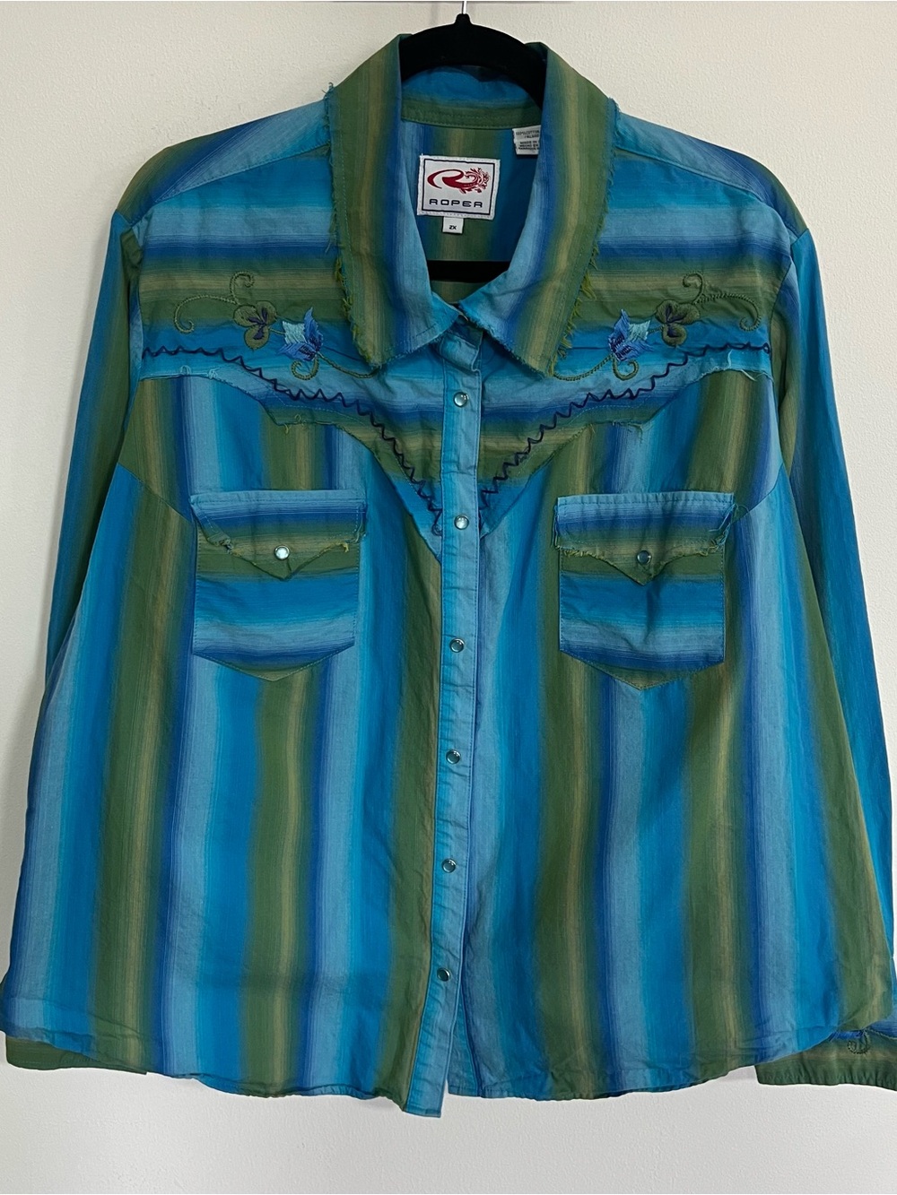 Roper Embroidered Frayed Western Snap Front Shirt